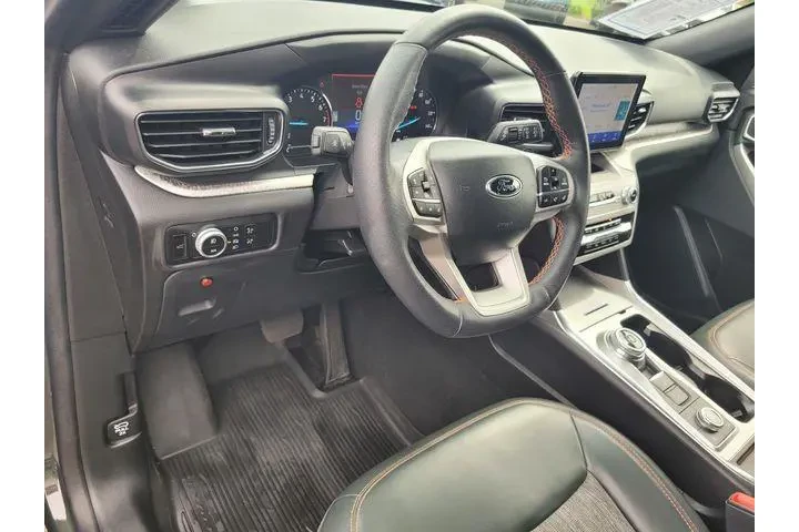$35706 : Ford Explorer 2023 AWD Timbe image 9
