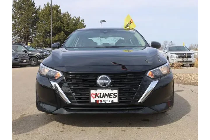 $17977 : Nissan Sentra 2025 S 4dr Sed image 3