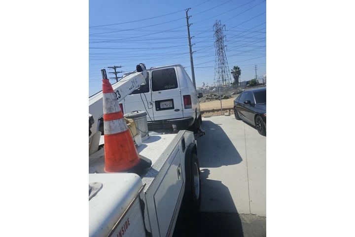 G&N TOWING AND JUNK CARS image 6