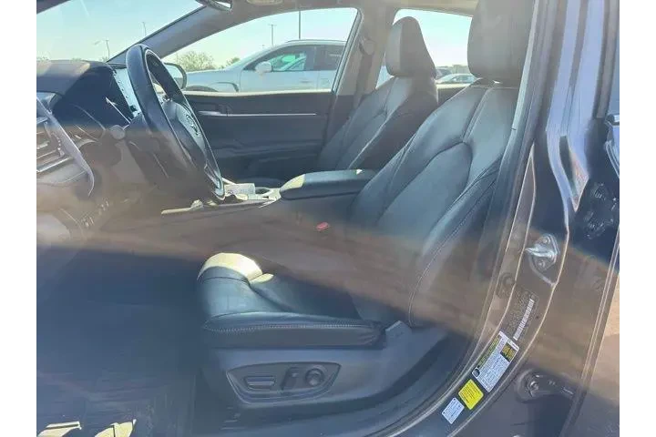 $32982 : Toyota Camry Hybrid 2023 XSE image 10