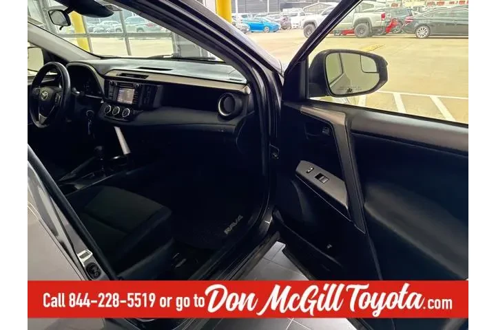$14894 : Toyota RAV4 2017 LE 4dr SUV image 8