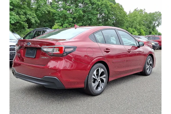 $28995 : Subaru Legacy 2025 AWD Premi image 4