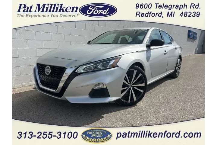 $12999 : Nissan Altima 2019 2.5 SR 4d image 1