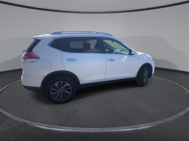 $11600 : PRE-OWNED 2016 NISSAN ROGUE SL image 9