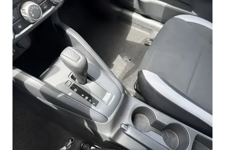 $18141 : Nissan Versa 2025 S 4dr Seda image 8