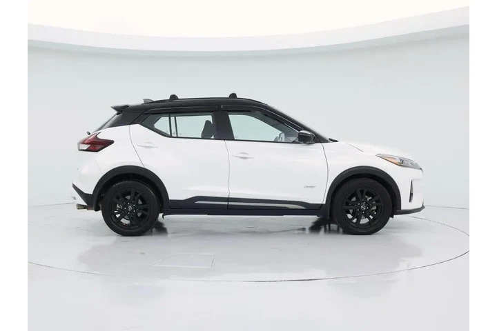 $16998 : Nissan Kicks 2022 SR 4dr Cro image 7