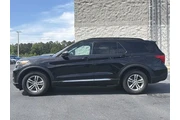 $33486 : Ford Explorer 2023 AWD XLT 4 thumbnail