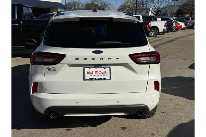 $23874 : Ford Escape 2023 ST-Line 4dr image 7