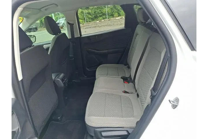 $20945 : Ford Escape 2022 AWD SE 4dr image 10