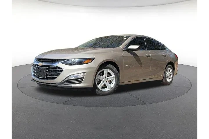 $19394 : Chevrolet Malibu 2025 LS 4dr image 2