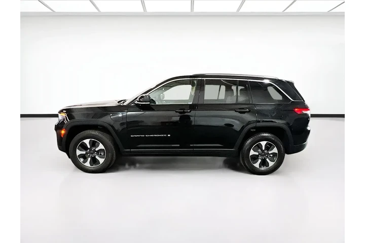 $26880 : Jeep Grand Cherokee 2022 4x4 image 2