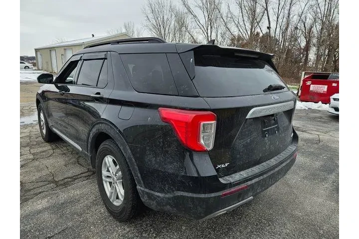 $29000 : Ford Explorer 2023 AWD XLT 4 image 7