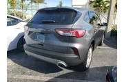 $15590 : Ford Escape 2022 S 4dr SUV thumbnail