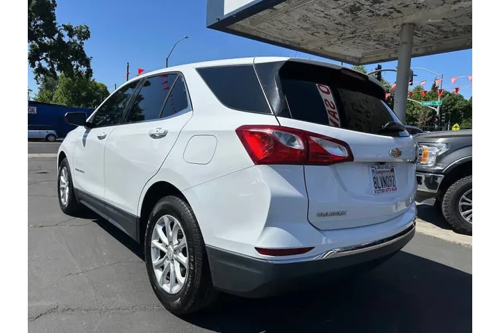 2018 Equinox LT image 5