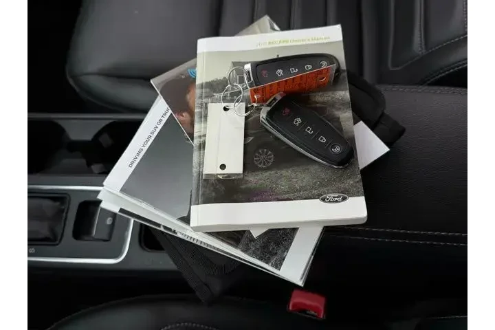 $17000 : Ford Escape 2019 AWD SEL 4dr image 5