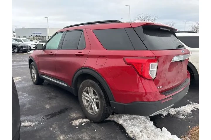 $35229 : Ford Explorer 2023 AWD XLT 4 image 6