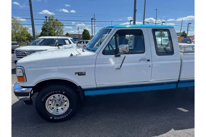 $24659 : Ford F-150 1995 2dr Eddie Ba image 5