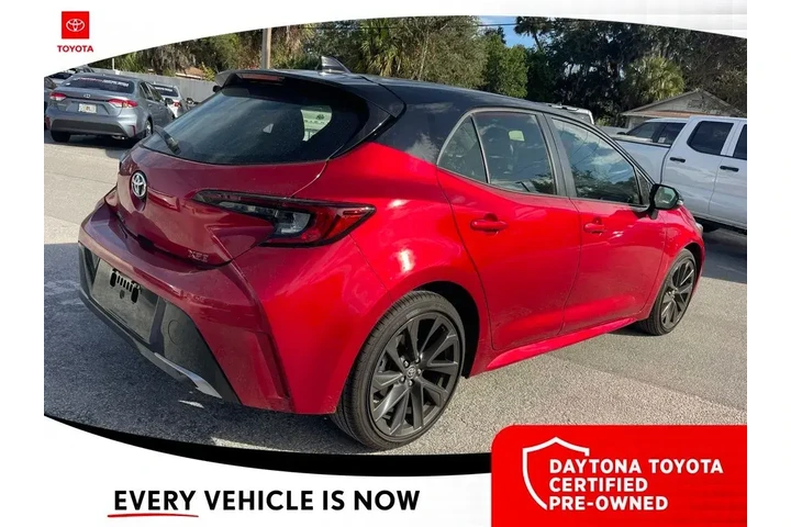 $27000 : Toyota Corolla Hatchback 202 image 10