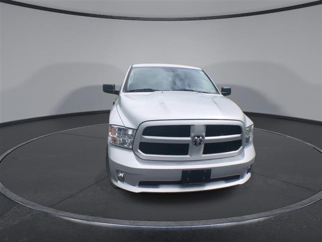 $23900 : PRE-OWNED 2018 RAM 1500 EXPRE image 3
