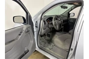 $17000 : 2018 Frontier SV V6 thumbnail