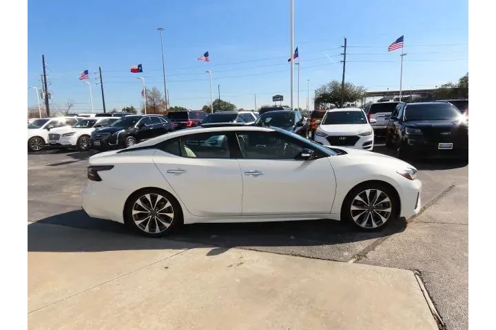 $31999 : Nissan Maxima 2023 3.5 Plati image 10