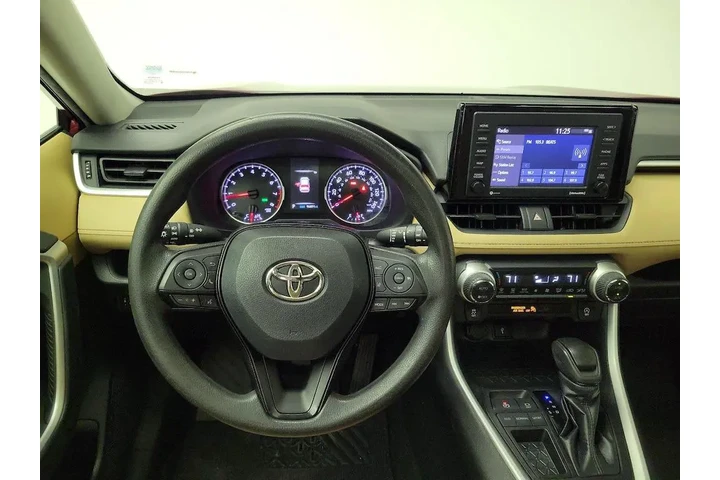 $21998 : Toyota RAV4 2021 XLE 4dr SUV image 10