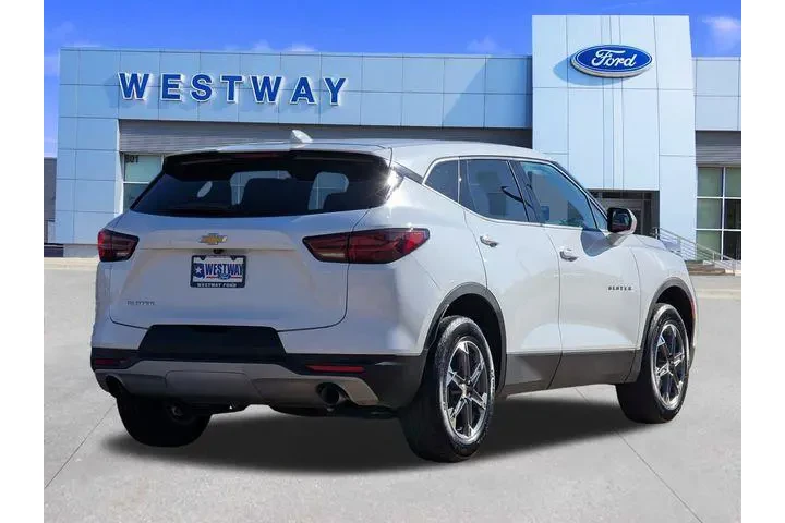 $26287 : Chevrolet Blazer 2025 LT 4dr image 4