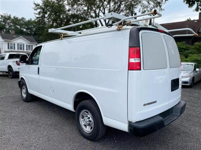 $25900 : 2020 CHEVROLET EXPRESS 2500 C image 6