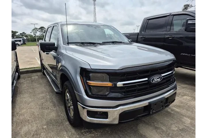 $39096 : Ford F-150 2024 4x2 XLT 4dr image 2