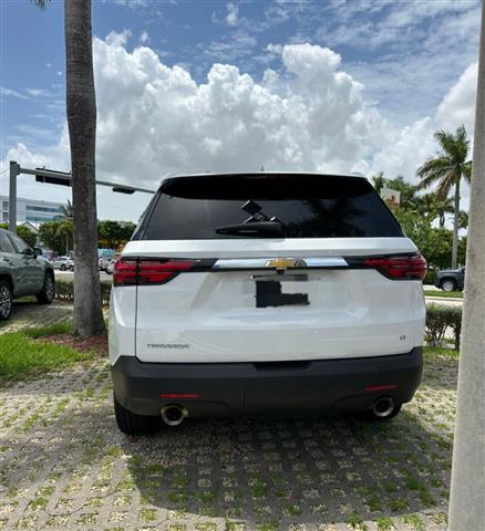 $31200 : Chevrolet Traverse LT image 7