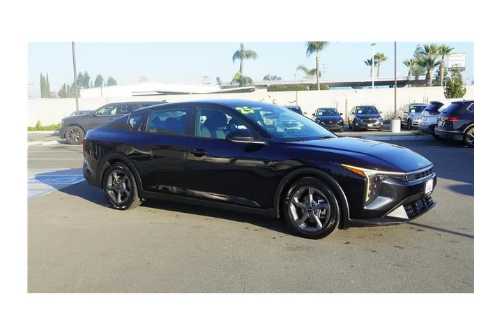 $22984 : 2025 K4 LXS image 4