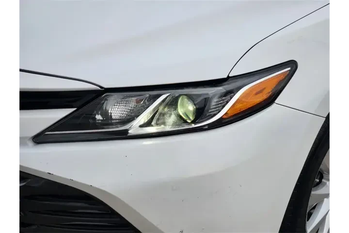 $15875 : Toyota Camry 2019 SE 4dr Sed image 9