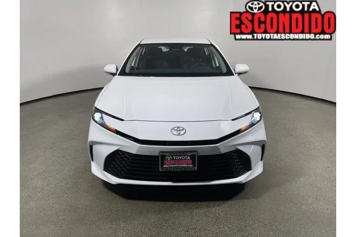 $28995 : Toyota Camry 2025 LE 4dr Sed image 8