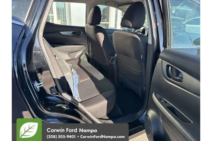 $10989 : Nissan Rogue Sport 2017 S 4d image 9