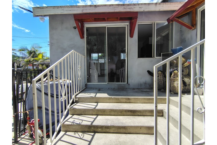 $1500 : SE RENTA APARTAMENTO SINGLE image 1