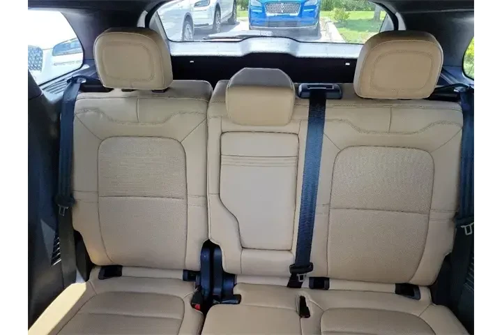 $28990 : Lincoln Corsair 2023 Reserve image 10