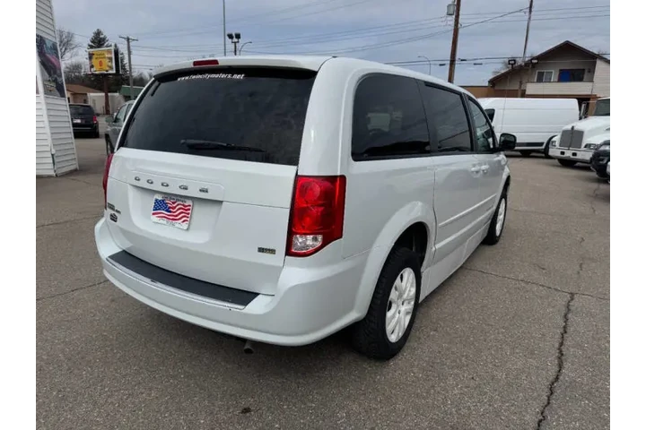 $14990 : 2015 Grand Caravan SE image 7