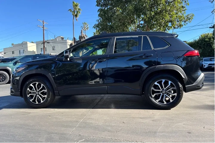 $31315 : Toyota Corolla Cross Hybrid image 7