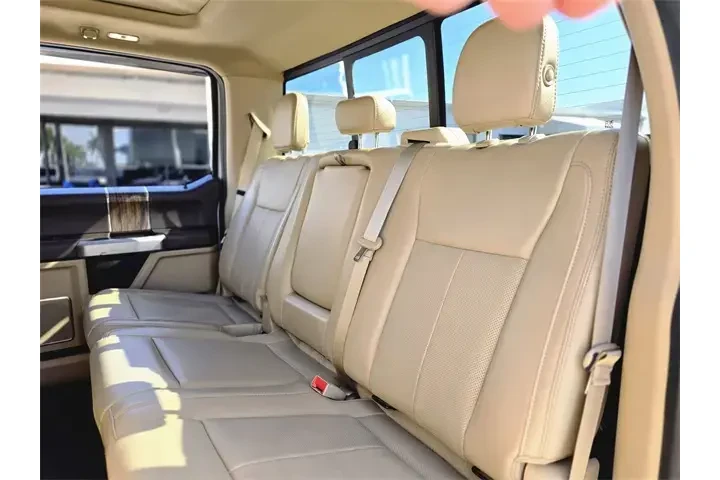 $25990 : Ford F-150 2019 4x2 Lariat 4 image 9