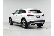 $28998 : Mercedes-Benz GLA 2023 GLA 2 thumbnail
