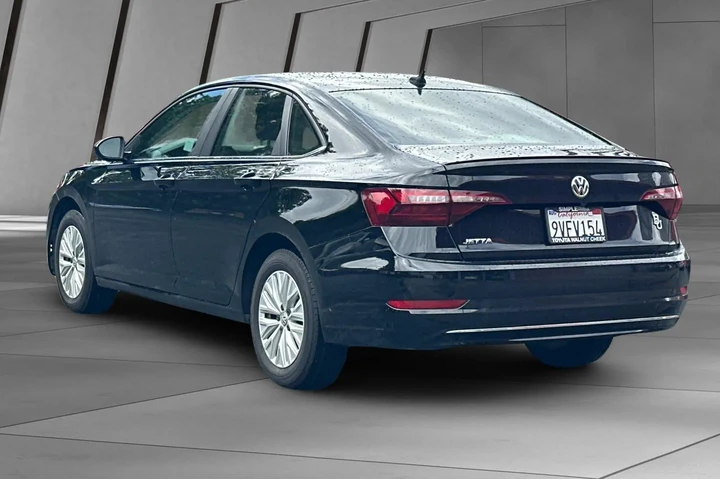 $16900 : Volkswagen Jetta 2020 R-Line image 10