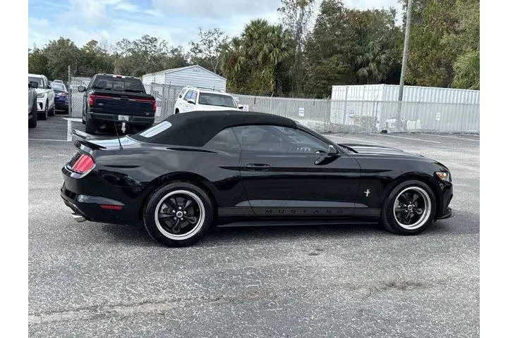 $18995 : Ford Mustang 2017 V6 2dr Con image 3