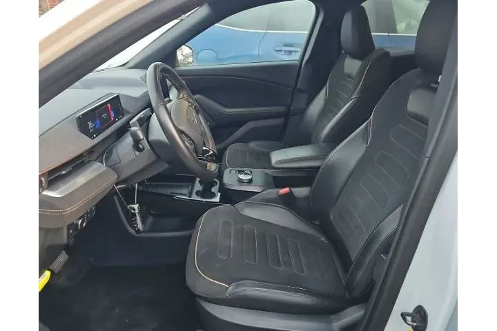 $28800 : Ford Mustang Mach-E 2022 AWD image 5