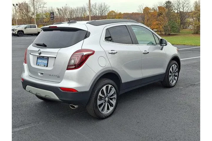 $16699 : Buick Encore 2022 AWD Prefer image 6
