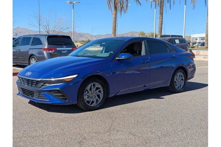 $18990 : Hyundai ELANTRA 2024 SEL 4dr image 8