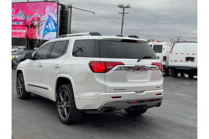 $15495 : 2017 GMC Acadia Denali image 10