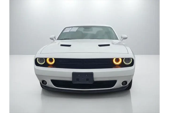 $21999 : Dodge Challenger 2019 SXT 2d image 2