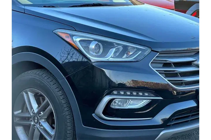 $13959 : Hyundai SANTA FE Sport 2018 image 7