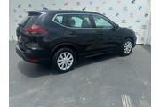 $15995 : 2020 Rogue FWD S thumbnail