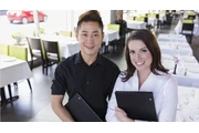 Anfitriones Restaurante call8 en Miami